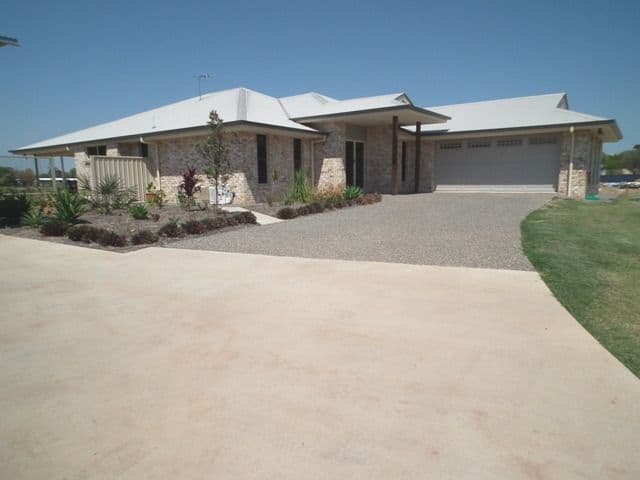 EMERALD QLD 4720, Emerald - Image 1