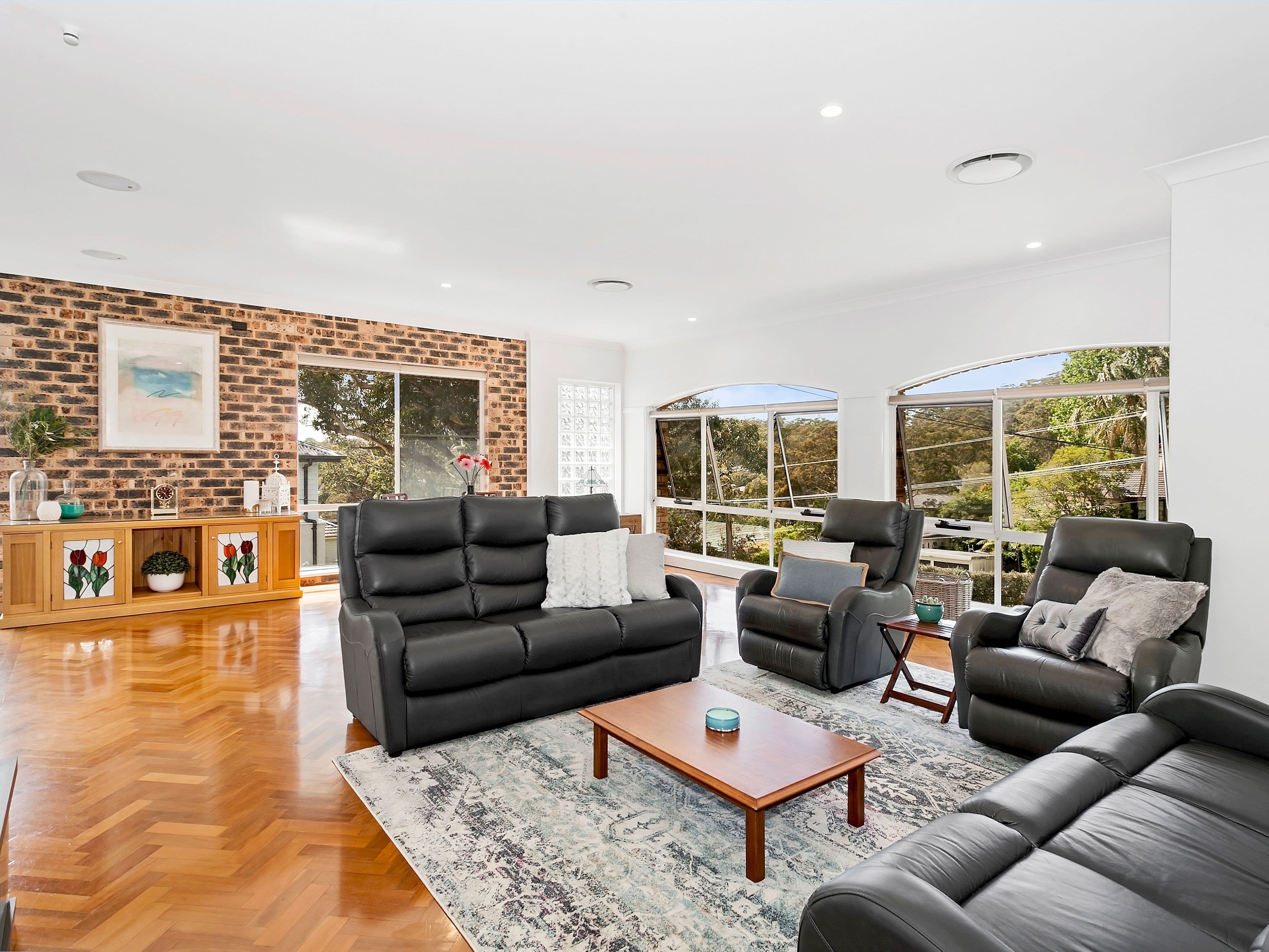 16 Maidstone Street, Helensburgh - Image 1