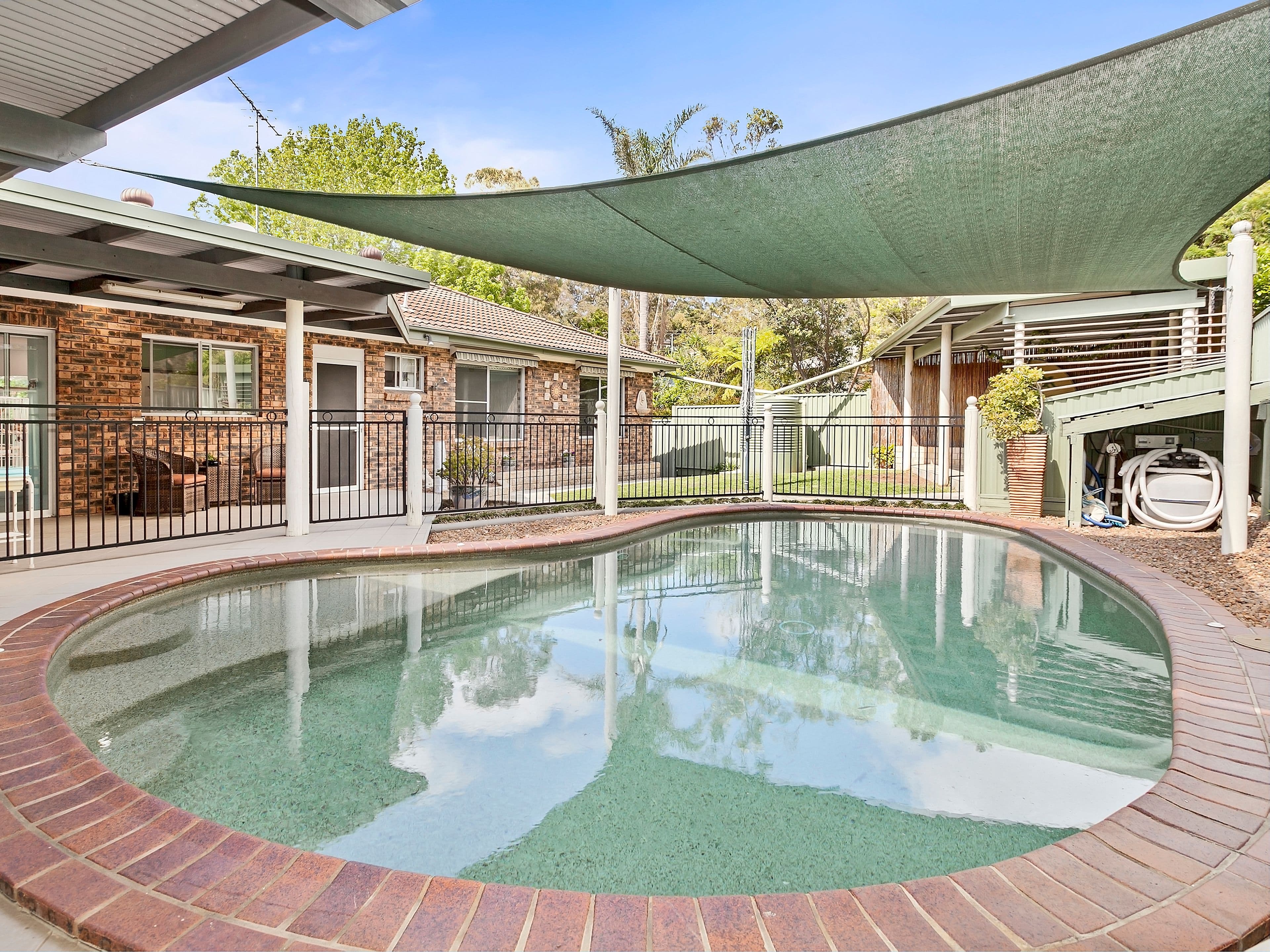 16 Maidstone Street, Helensburgh - Thumbnail 5