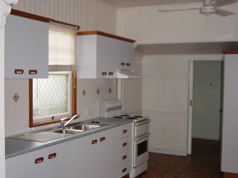 58 James Street, RANGEVILLE QLD 4350, Rangeville - Thumbnail 2