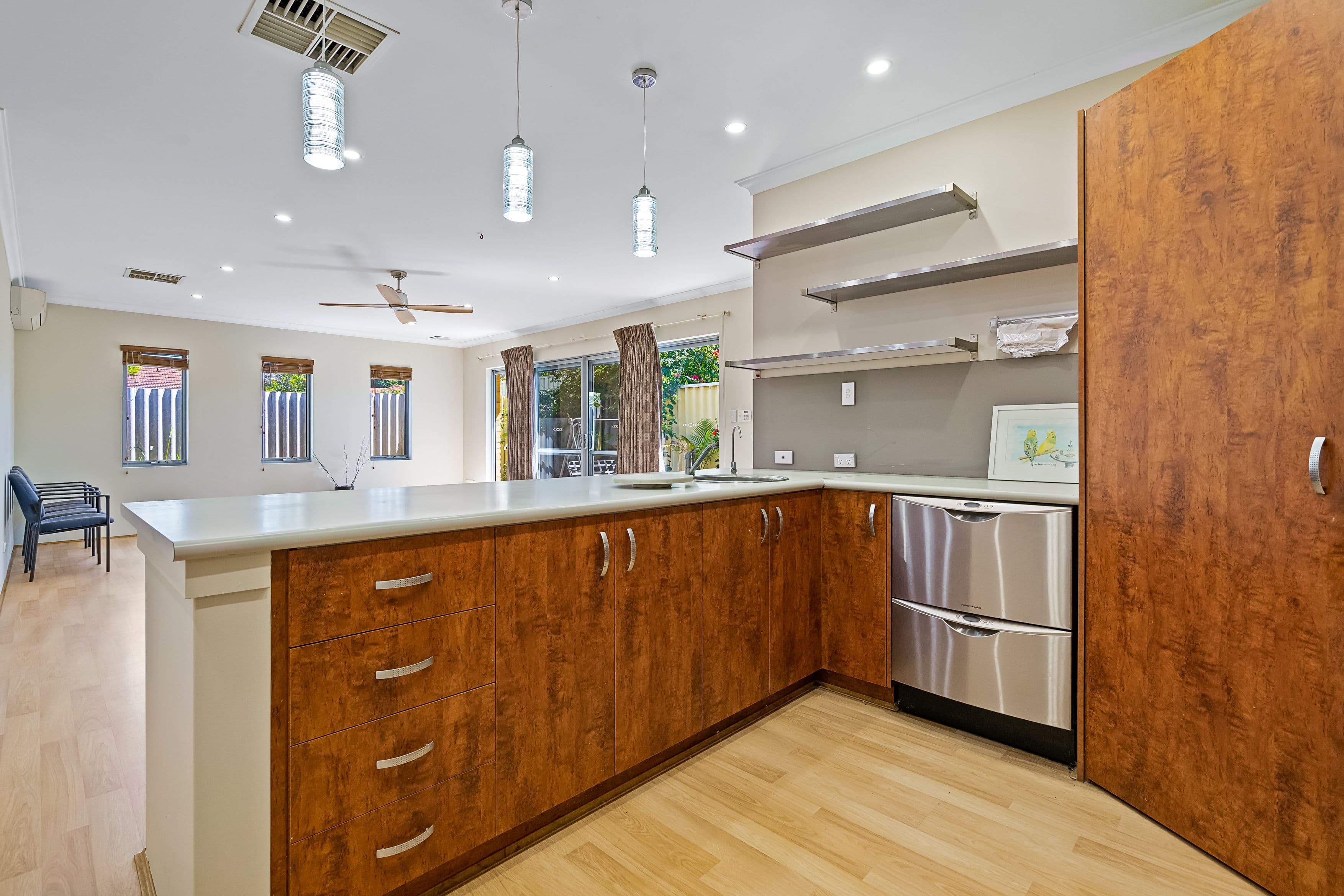 159A Huntriss Road, Doubleview WA 6018, Doubleview - Thumbnail 4