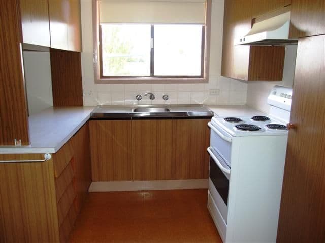 27 Phillip Island Road, NEWHAVEN VIC 3925, Newhaven - Thumbnail 2