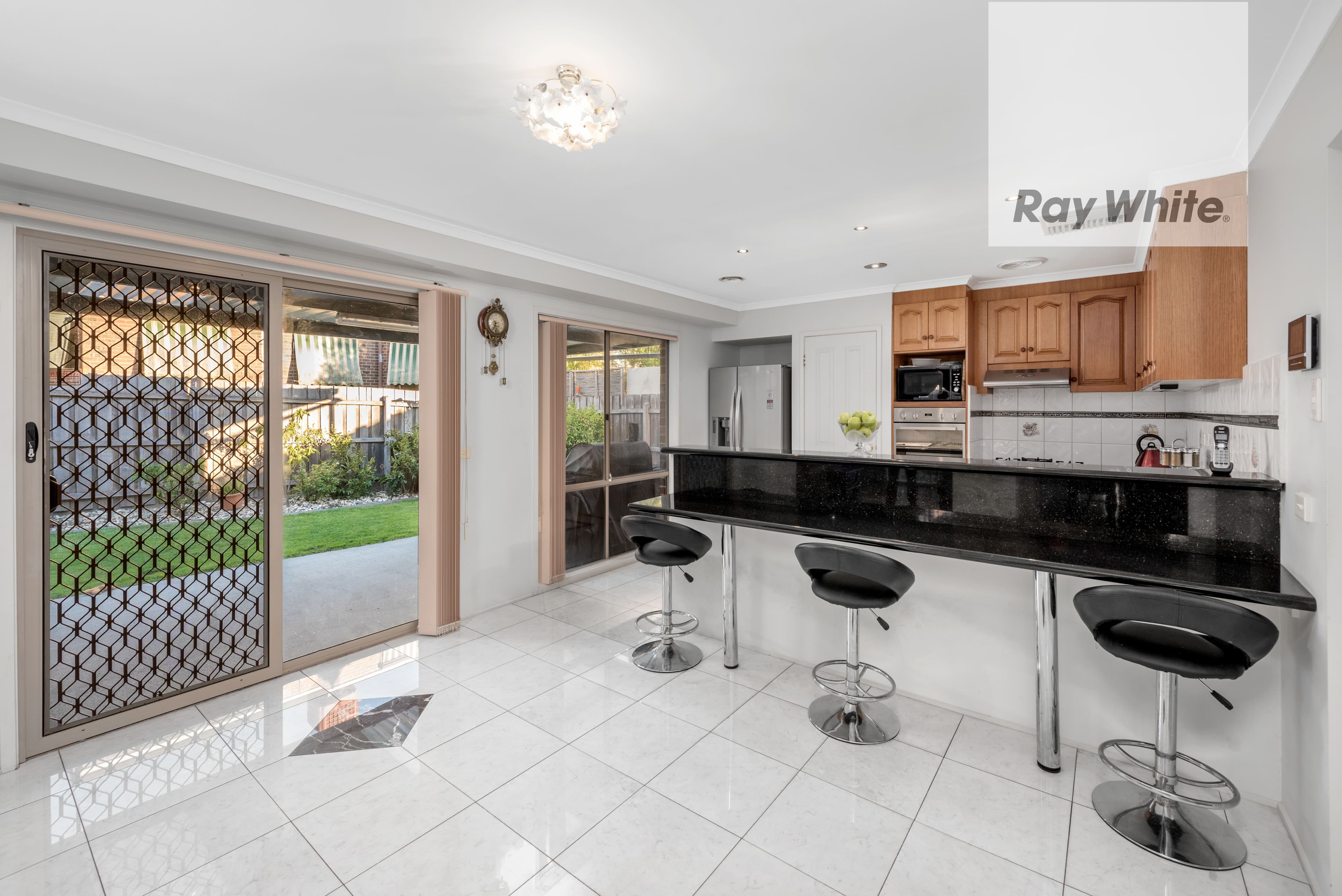 14 Timberglades Drive, Bundoora VIC 3083, Bundoora - Thumbnail 2