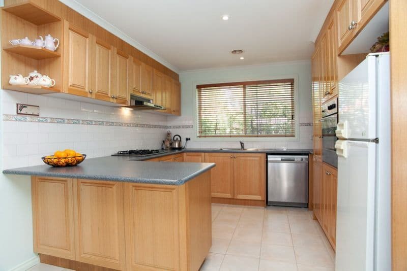 37 St Claire Avenue, SOUTH MORANG VIC 3752, South Morang - Thumbnail 3