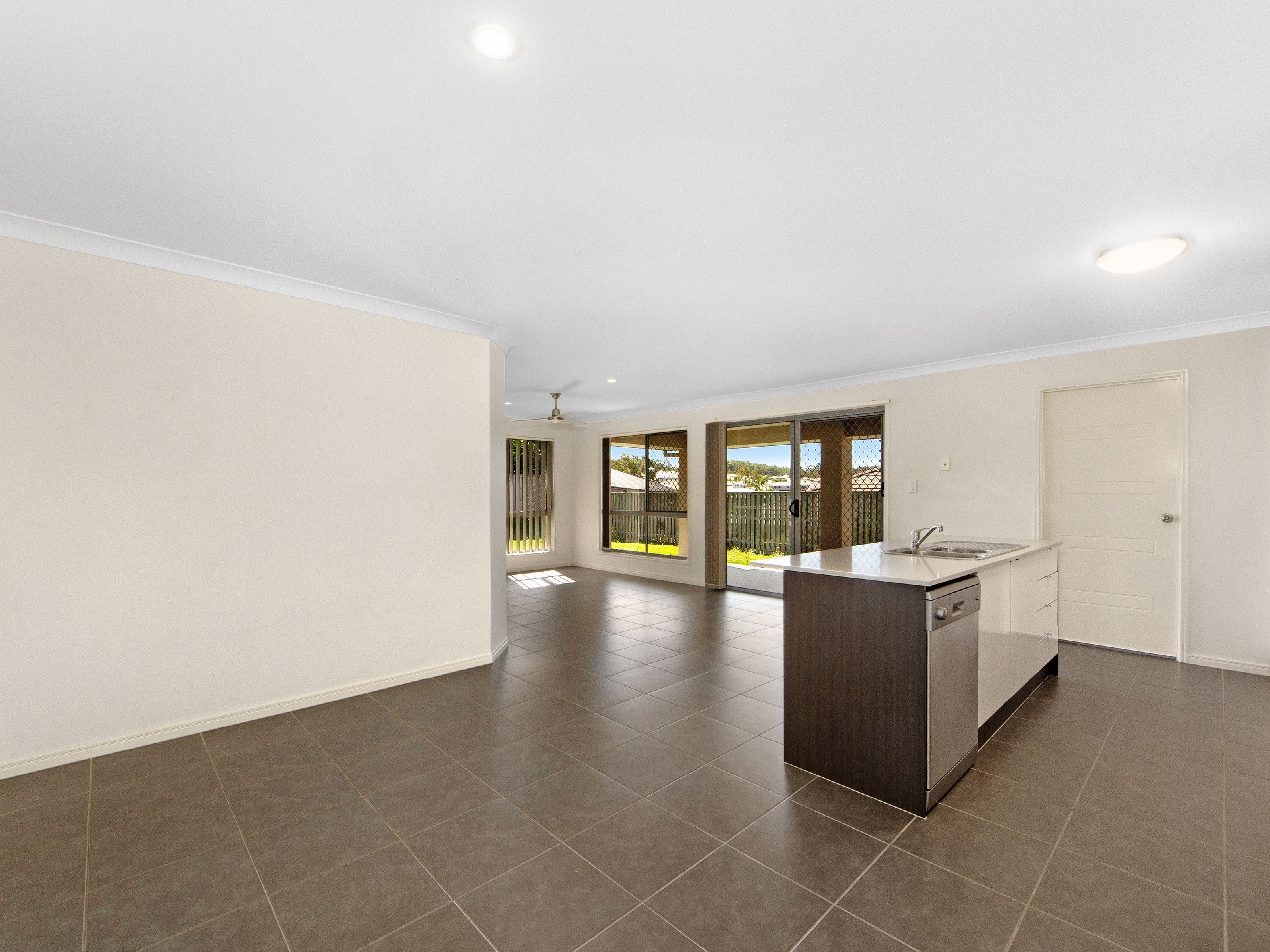 9 Bundoora Street, Upper Coomera QLD 4209, Upper Coomera - Thumbnail 5