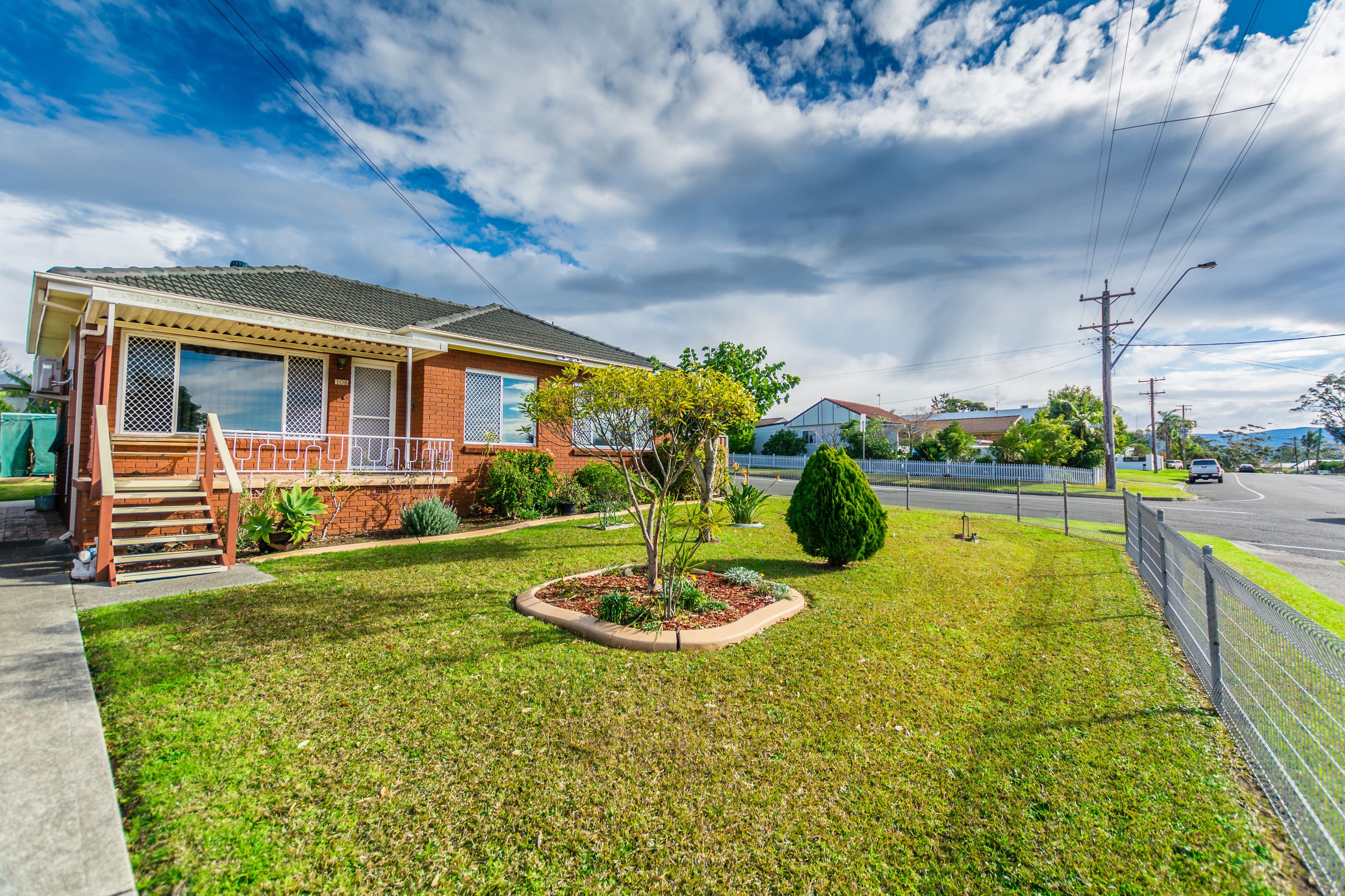 108 The Boulevarde, Oak Flats NSW 2529, Oak Flats - Thumbnail 2