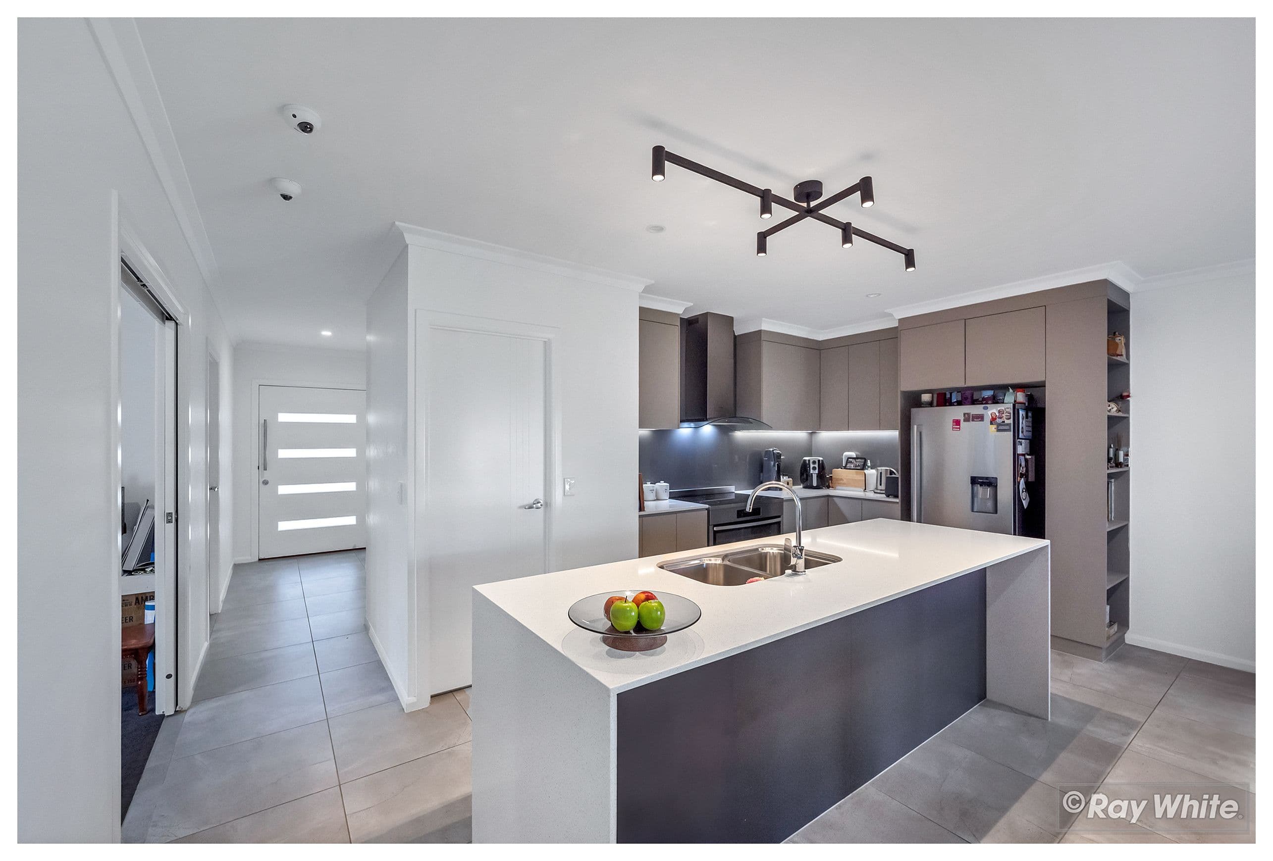 24 Edenbrook Drive, Parkhurst QLD 4702, Parkhurst - Thumbnail 4