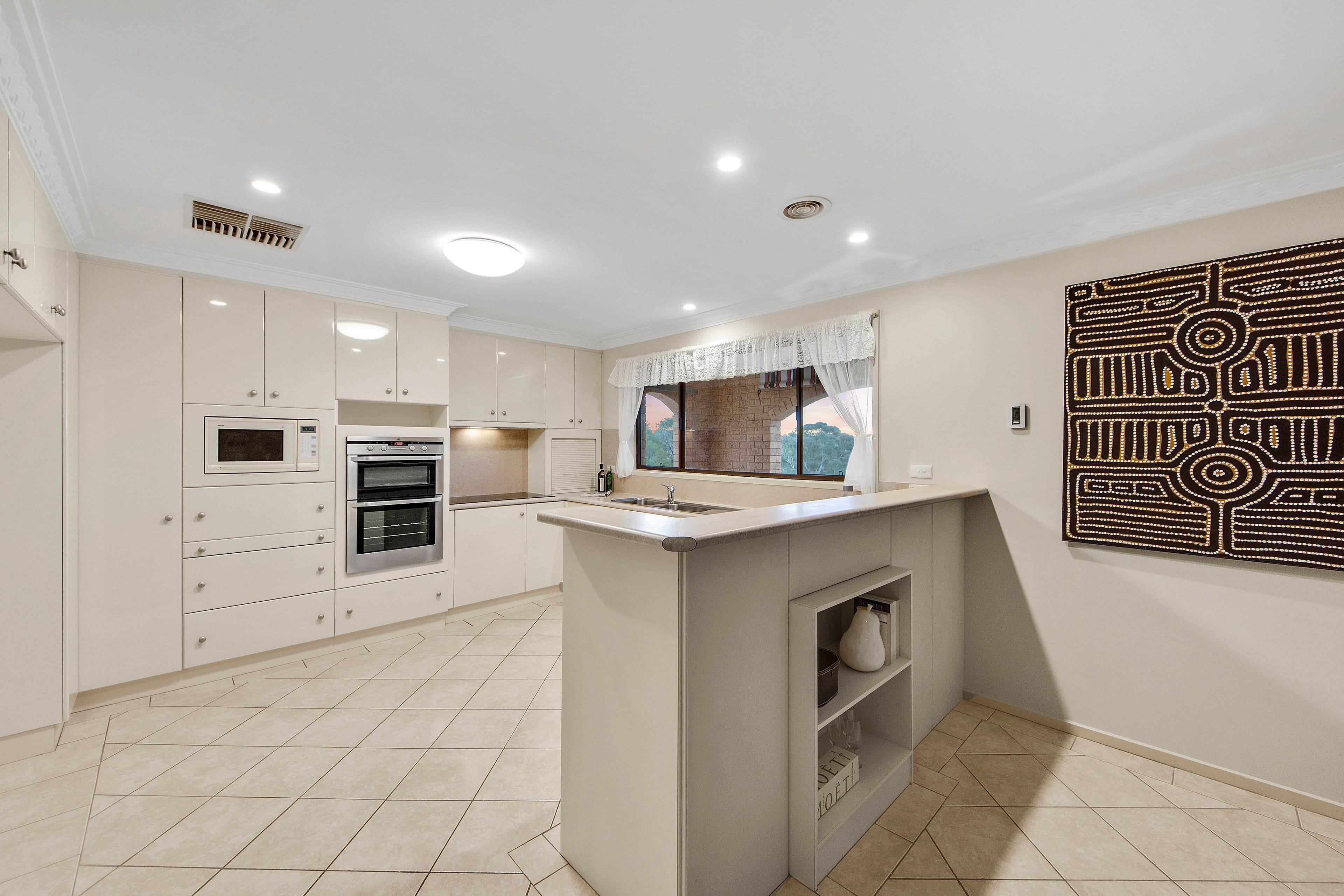 5 Shirra Close, Monash ACT 2904, Monash - Thumbnail 7