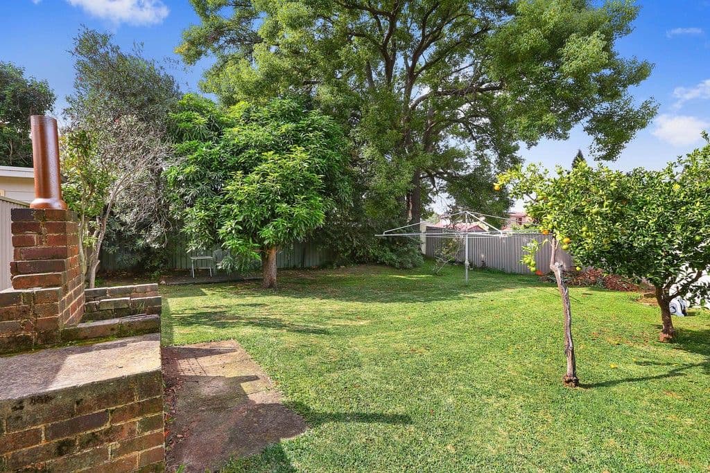 17 Lancelot Street, Concord - Thumbnail 2