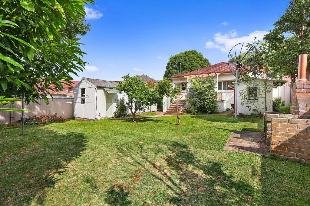 17 Lancelot Street, Concord - Thumbnail 3
