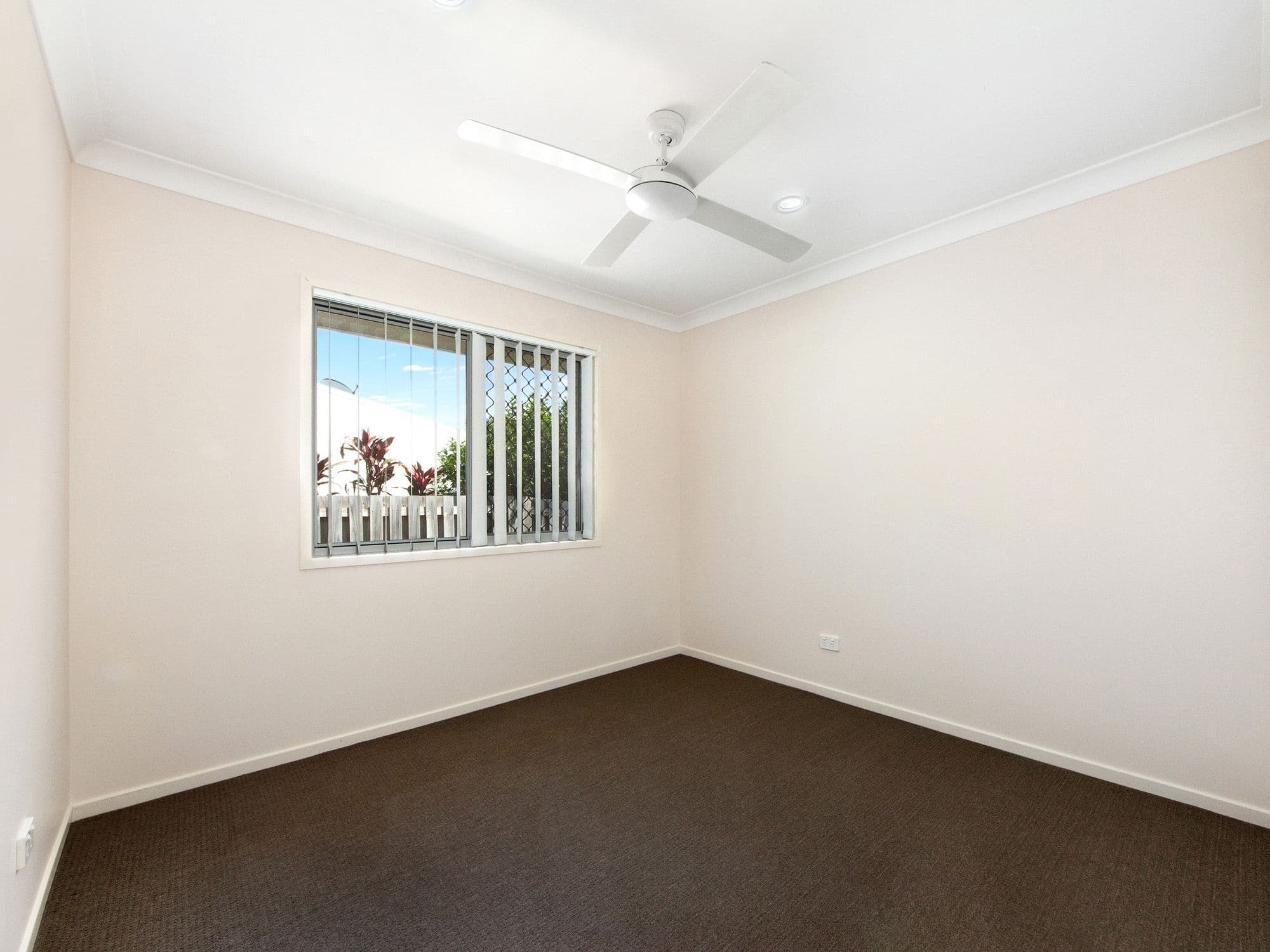12 Jones Street, Coomera QLD 4209, Coomera - Thumbnail 8