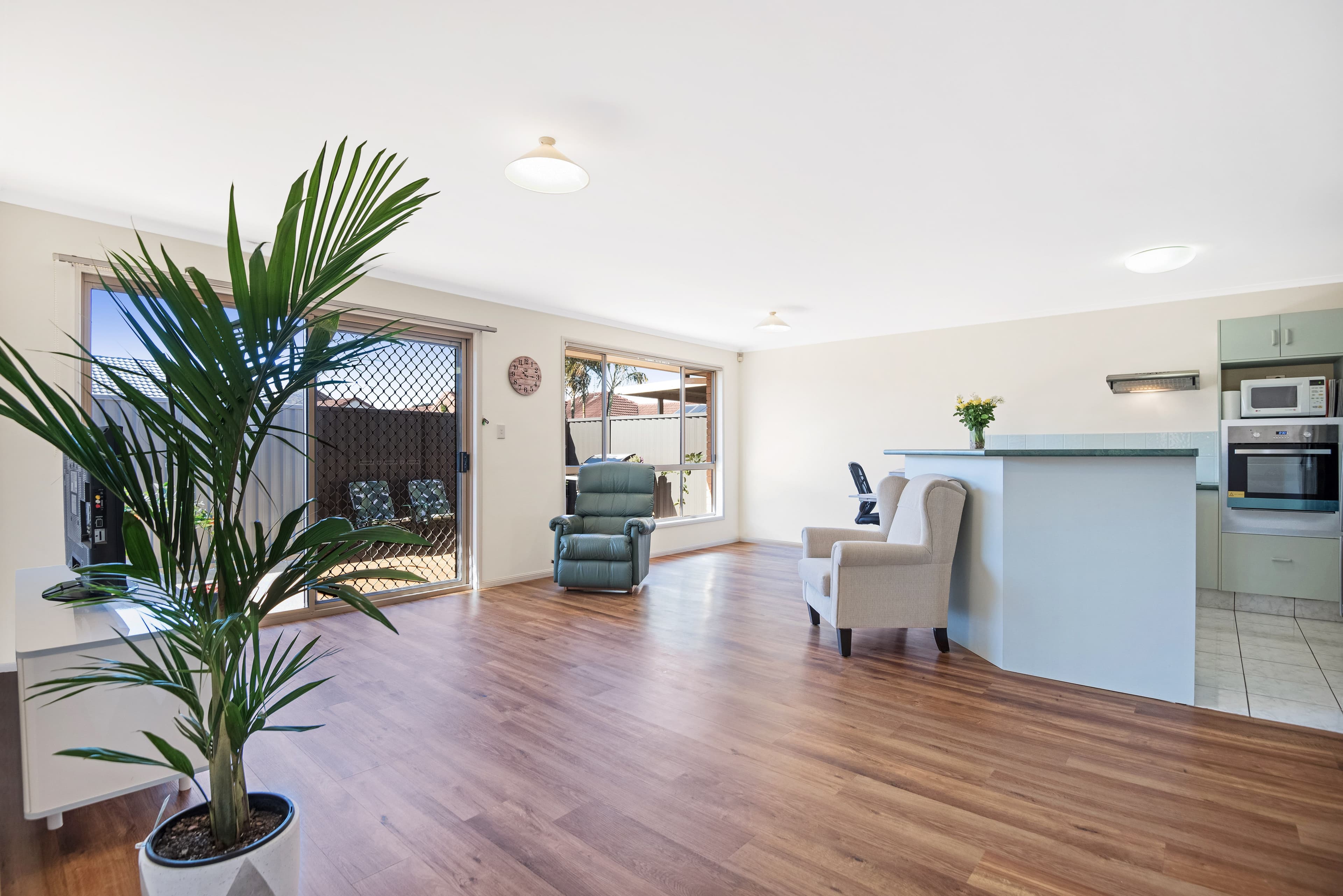 5 Cromer Court, Banora Point - Thumbnail 2