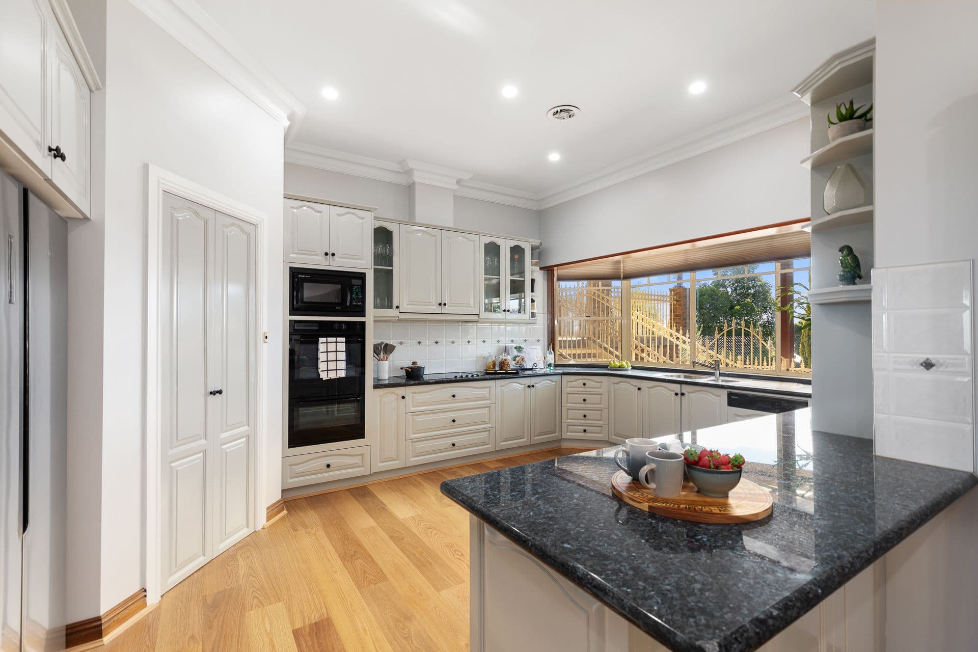 24 Tanglewood Crescent, Mount Gambier SA 5290, Mount Gambier - Thumbnail 4
