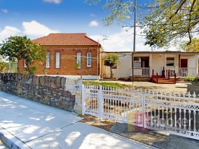 19 Floss Street, Hurlstone Park - Image 1