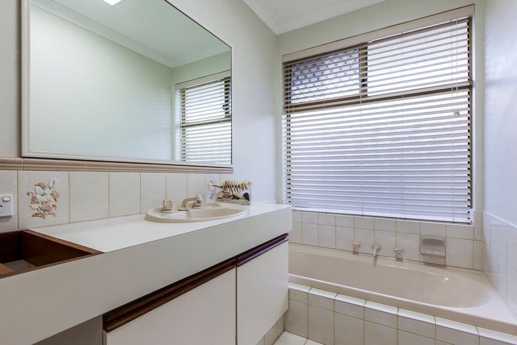 10 Prevelly Circle, WAIKIKI WA 6169, Waikiki - Thumbnail 8