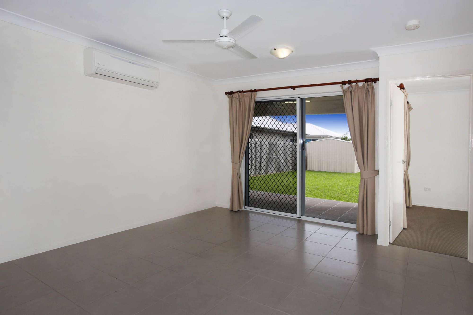 23 Oculina Street, BURDELL QLD 4818, Burdell - Thumbnail 5