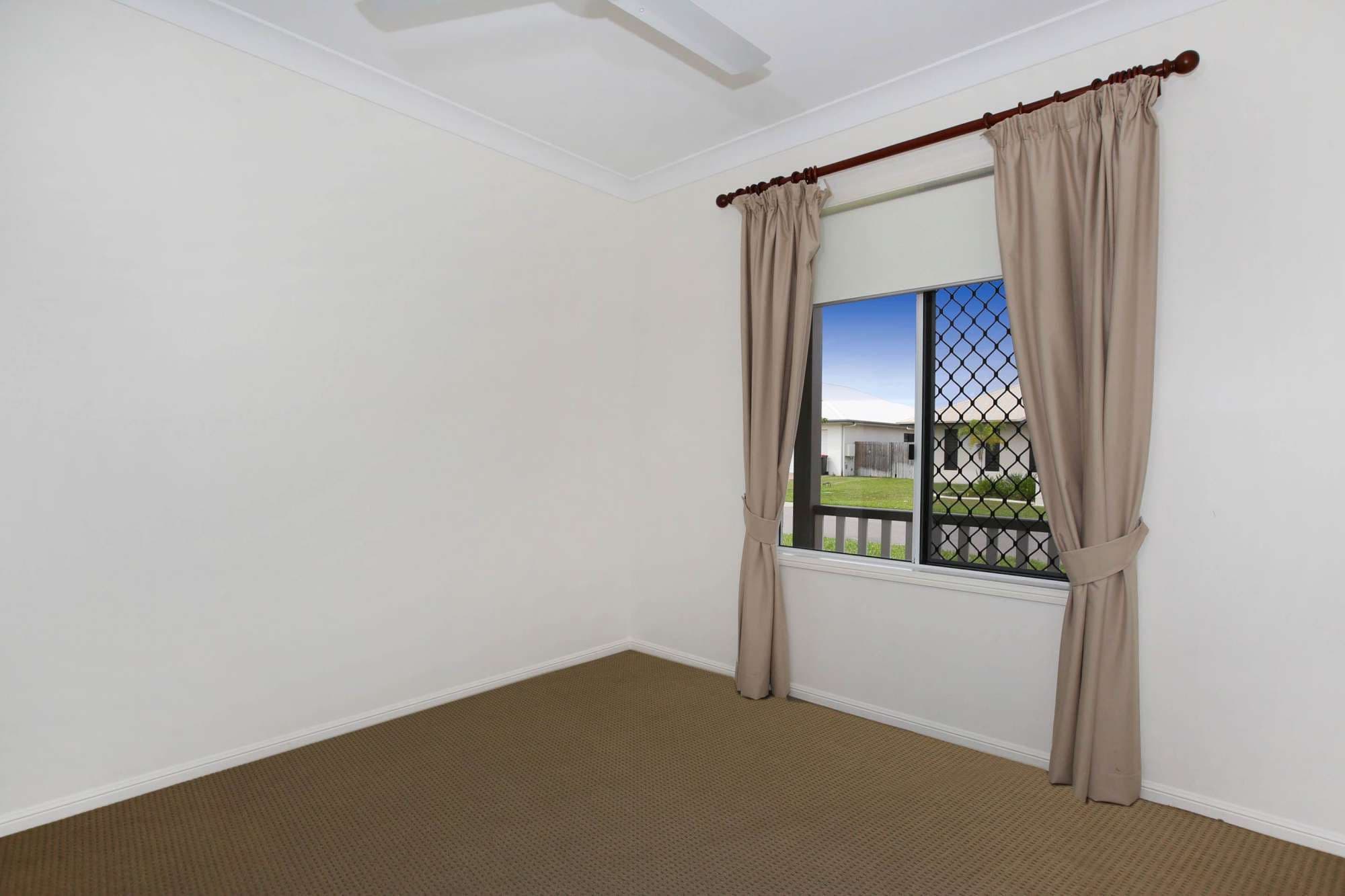 23 Oculina Street, BURDELL QLD 4818, Burdell - Thumbnail 8