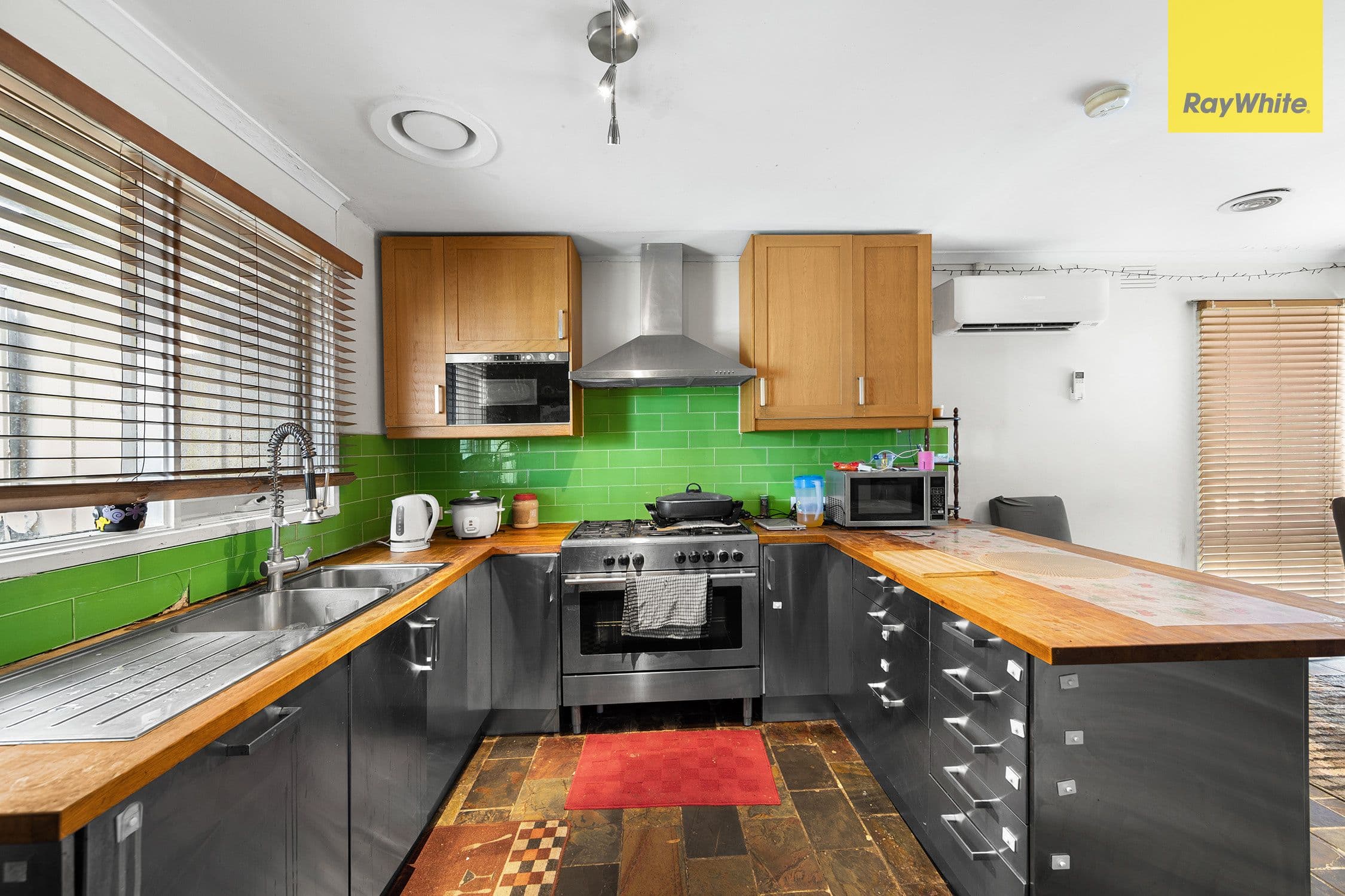 1 Garry Court, Kings Park VIC 3021, Kings Park - Thumbnail 5