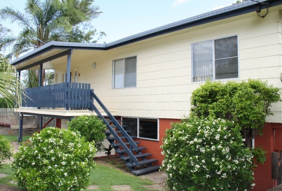 8 Marina Avenue, BOYNE ISLAND QLD 4680, Boyne Island - Thumbnail 2