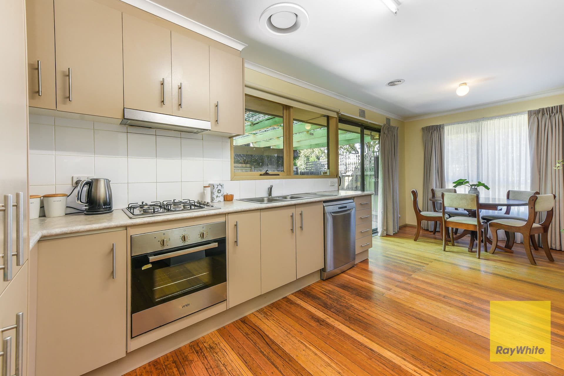 5 Baileyana Drive, Endeavour Hills VIC 3802, Endeavour Hills - Thumbnail 4