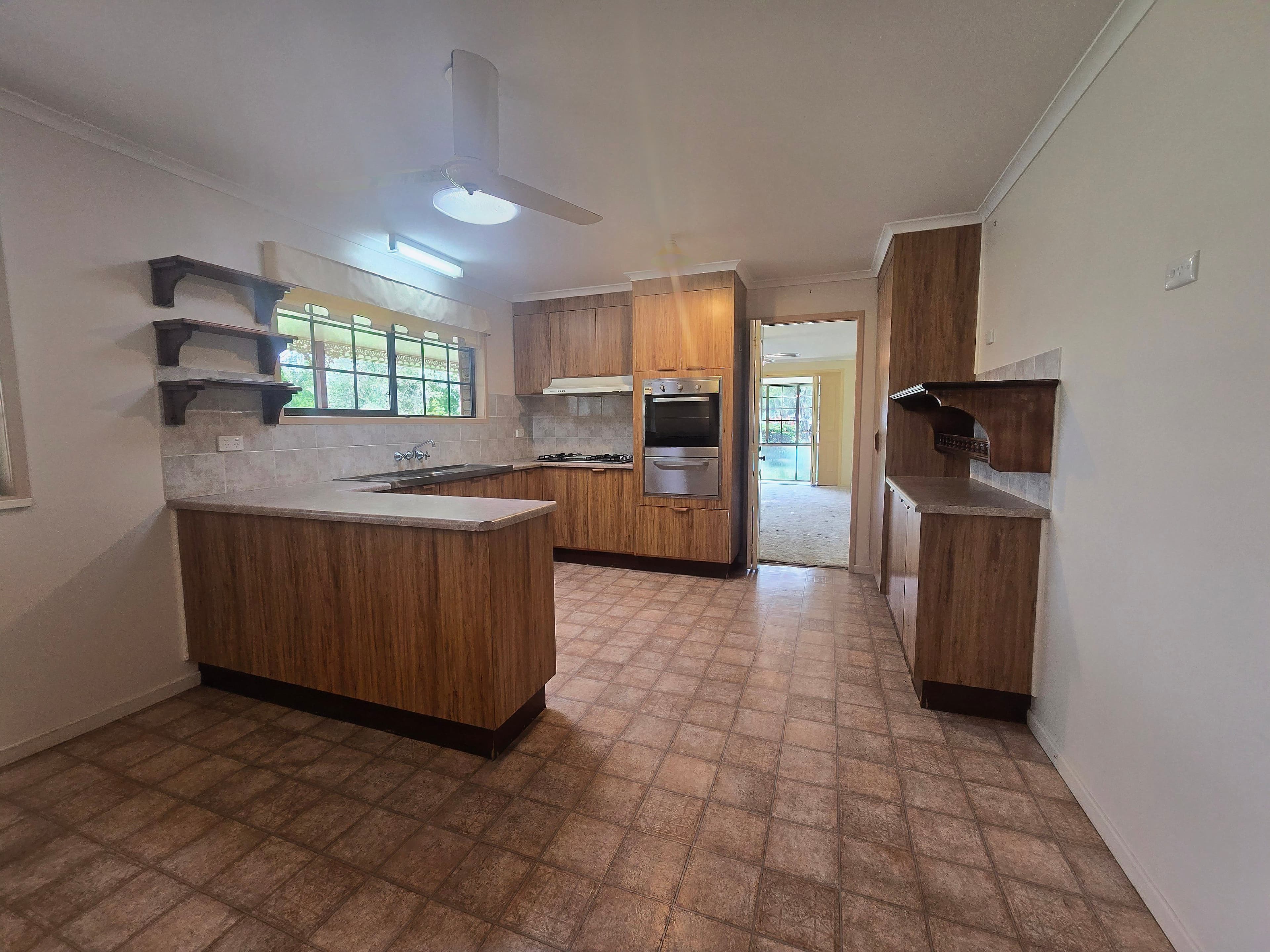 10 James Street, Crows Nest QLD 4355, Crows Nest - Thumbnail 3