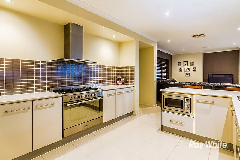 37 Wild Scotchman Way, Cranbourne East VIC 3977, Cranbourne East - Thumbnail 8