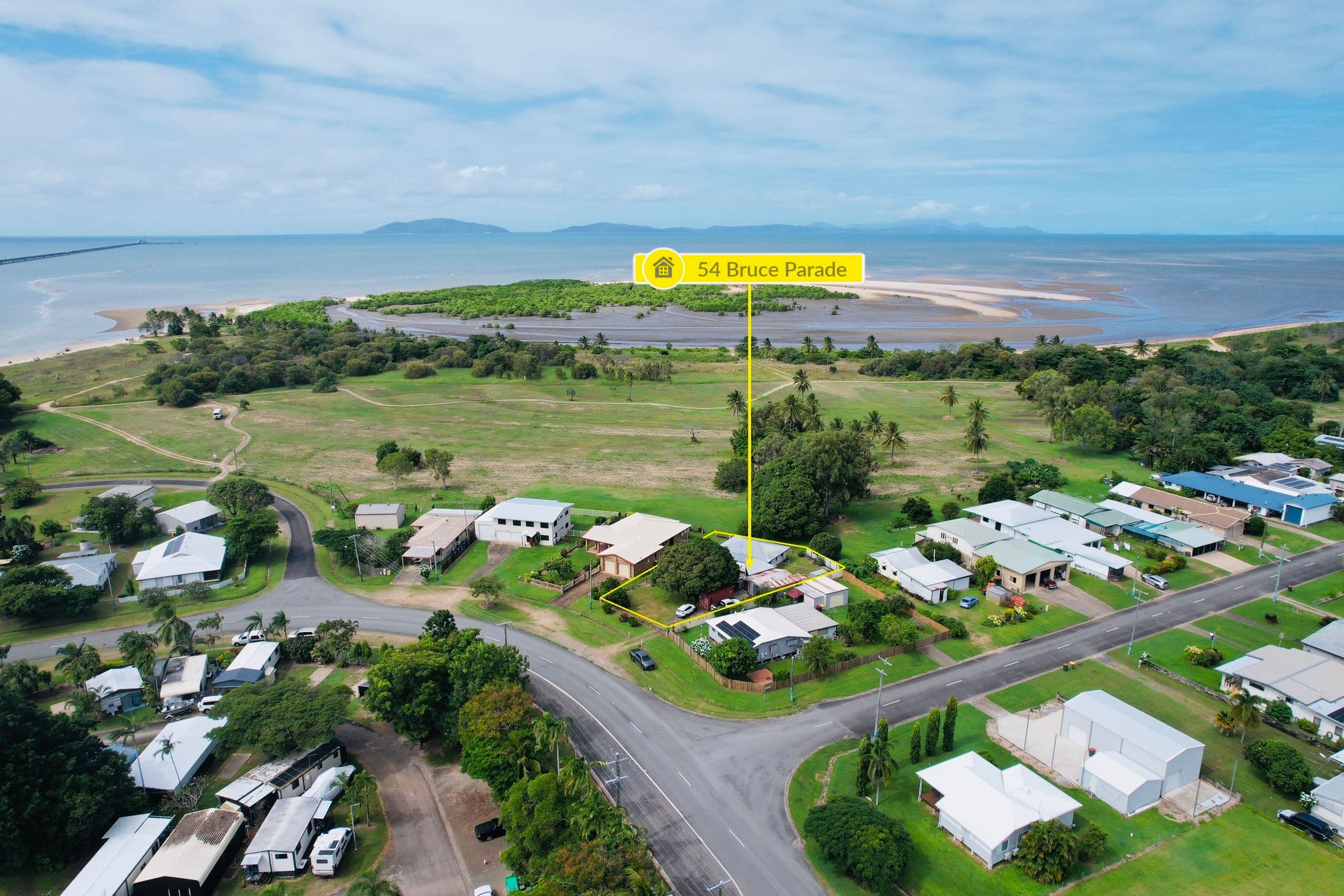 54 Bruce Parade, Lucinda QLD 4850, Lucinda - Image 1