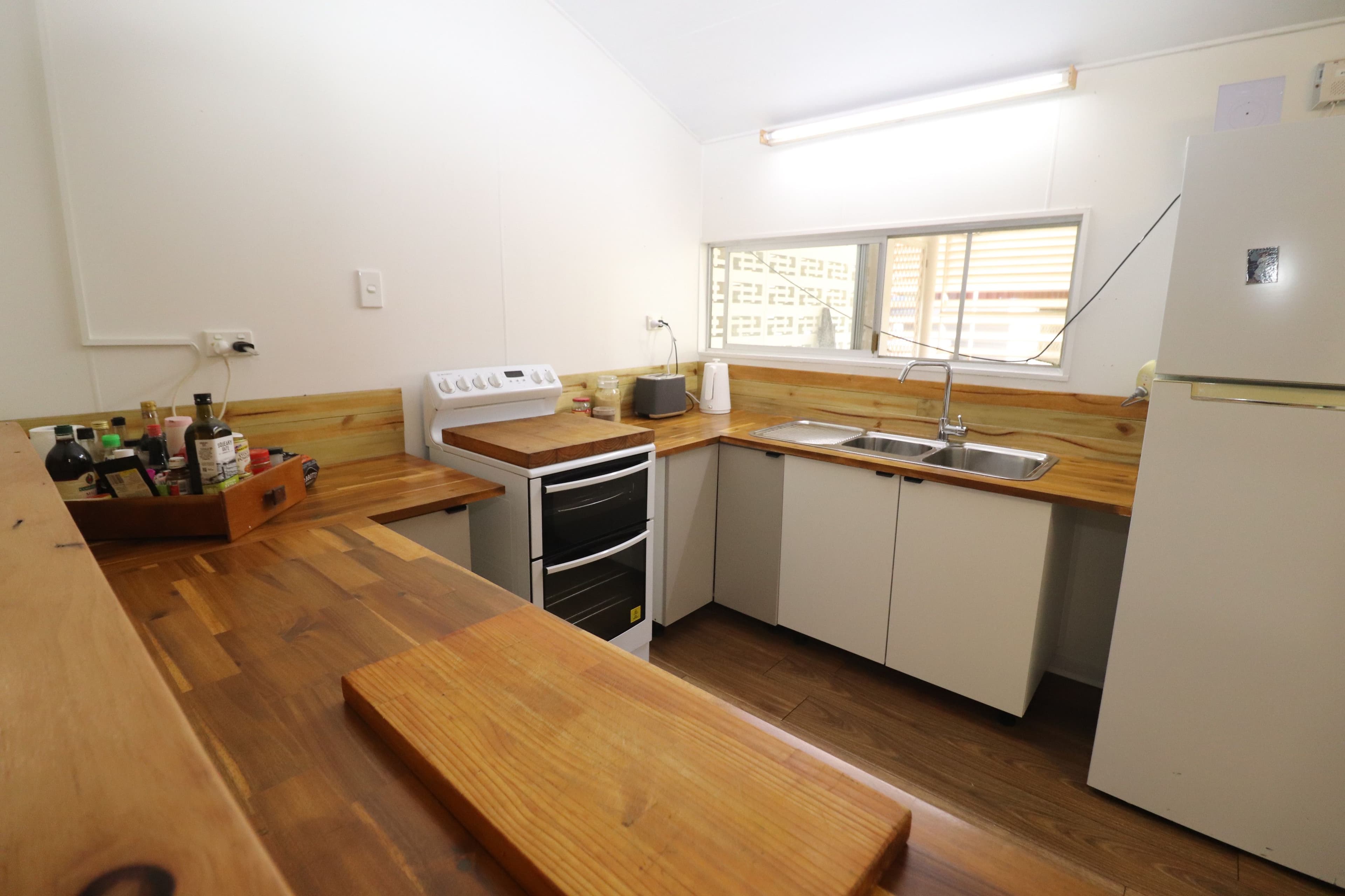 54 Bruce Parade, Lucinda QLD 4850, Lucinda - Thumbnail 2