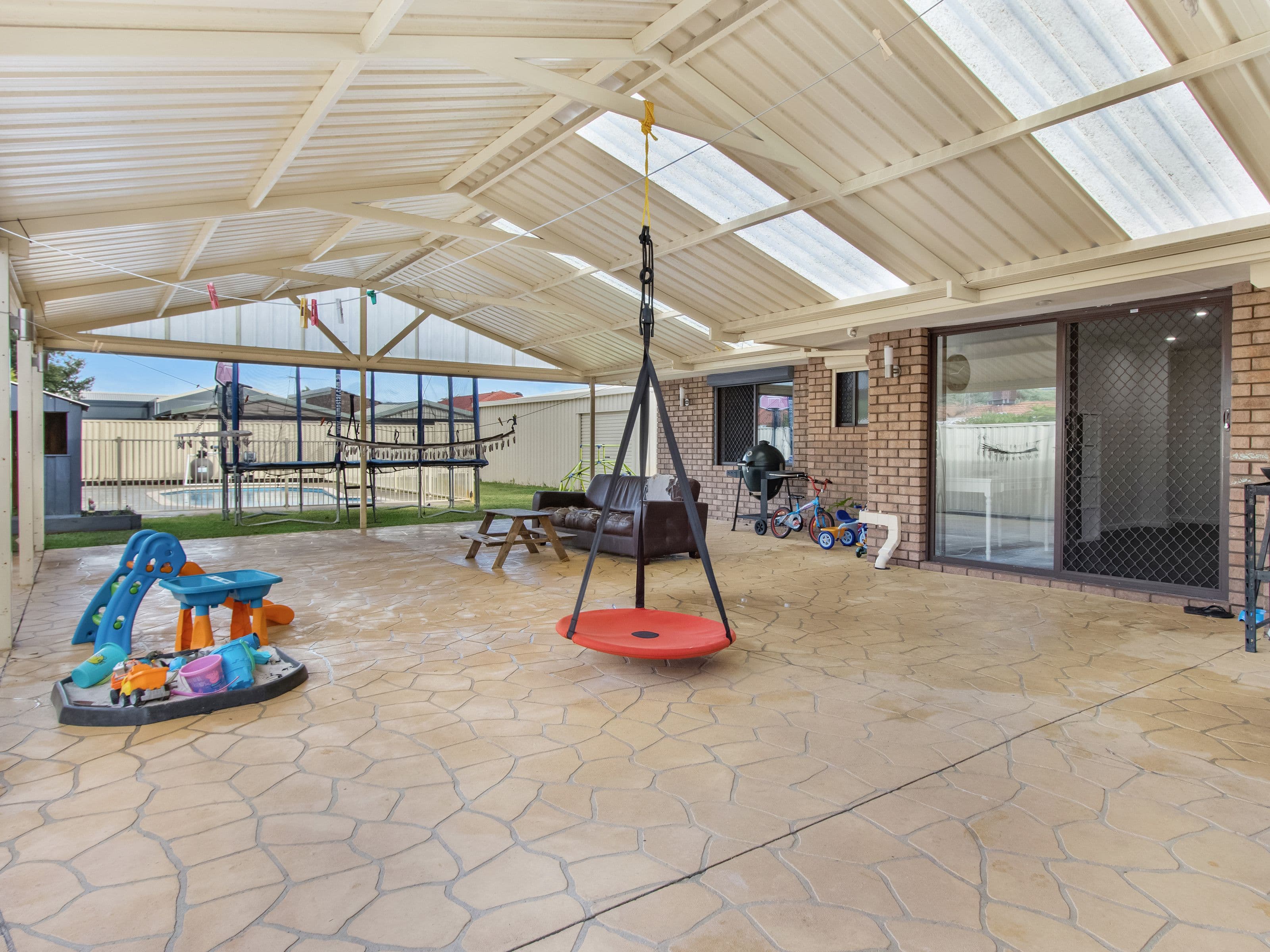3 Buckle Court, Waikiki WA 6169, Waikiki - Thumbnail 4