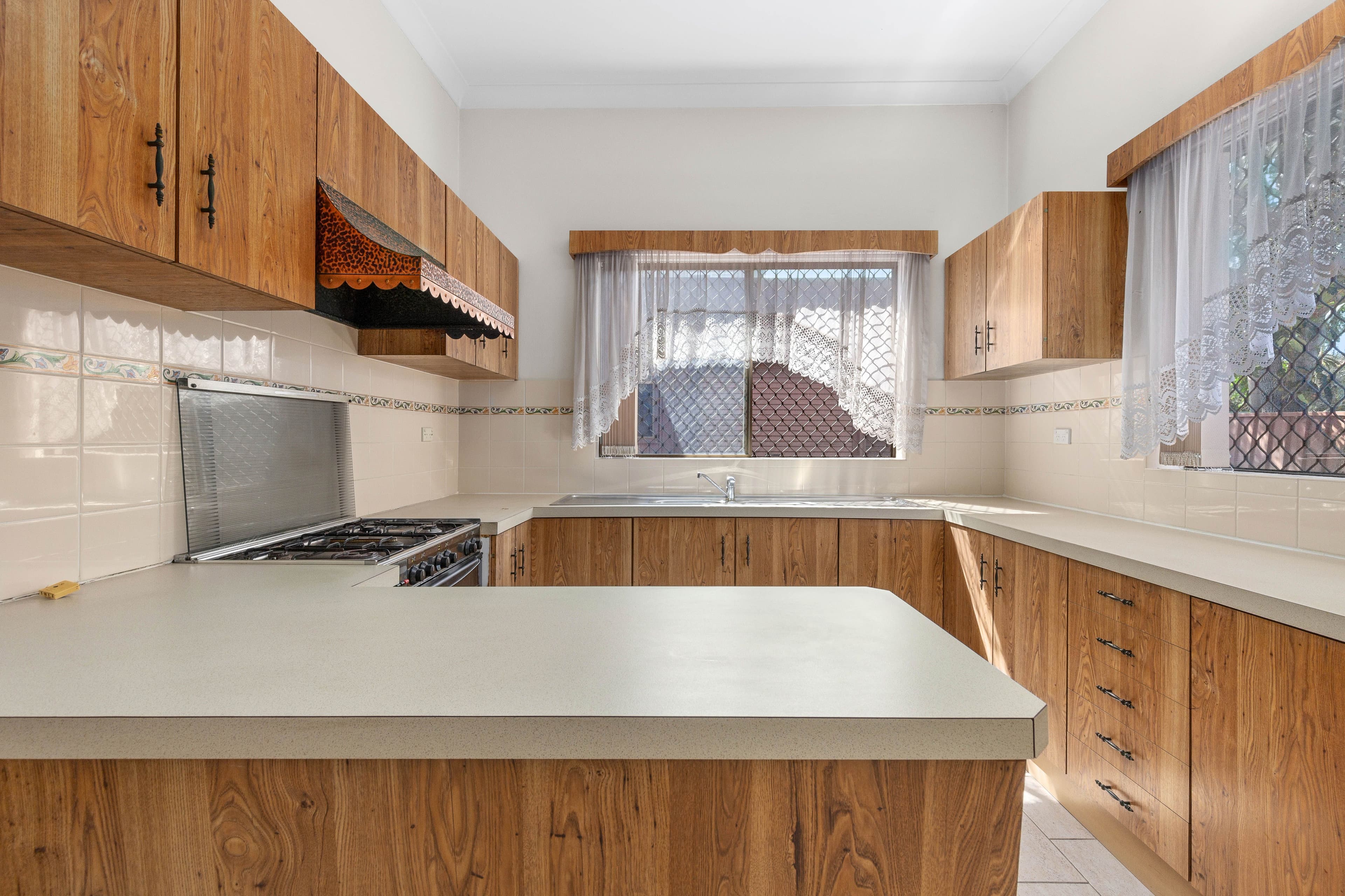6 Ethel Street, Carlton NSW 2218, Bexley - Thumbnail 3