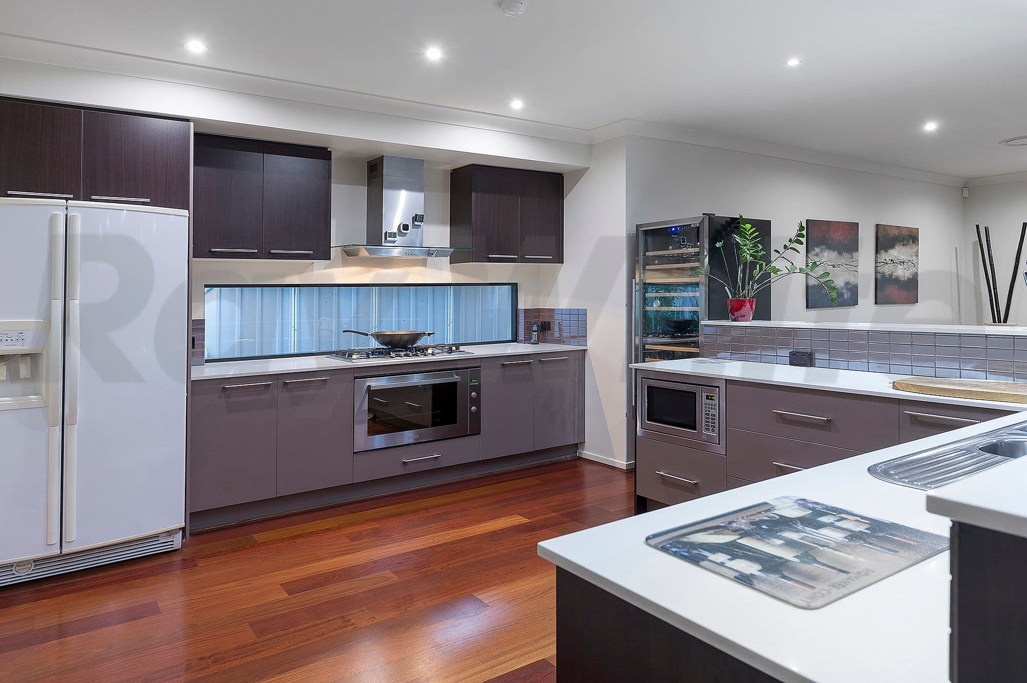 2045 The Circle, Sanctuary Cove QLD 4212, Sanctuary Cove - Thumbnail 2