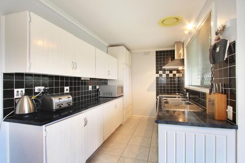 50 Blaxland Drive, DANDENONG NORTH VIC 3175, Dandenong North - Thumbnail 4