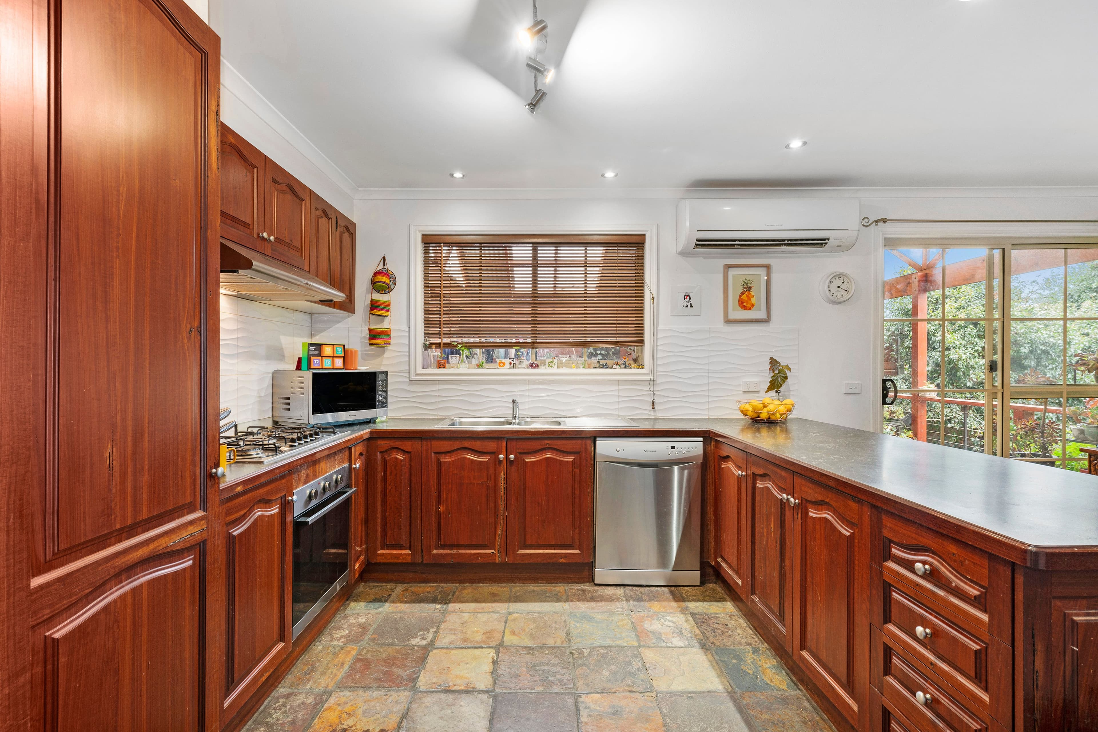 44 Quarry Road, Langwarrin VIC 3910, Langwarrin - Thumbnail 4