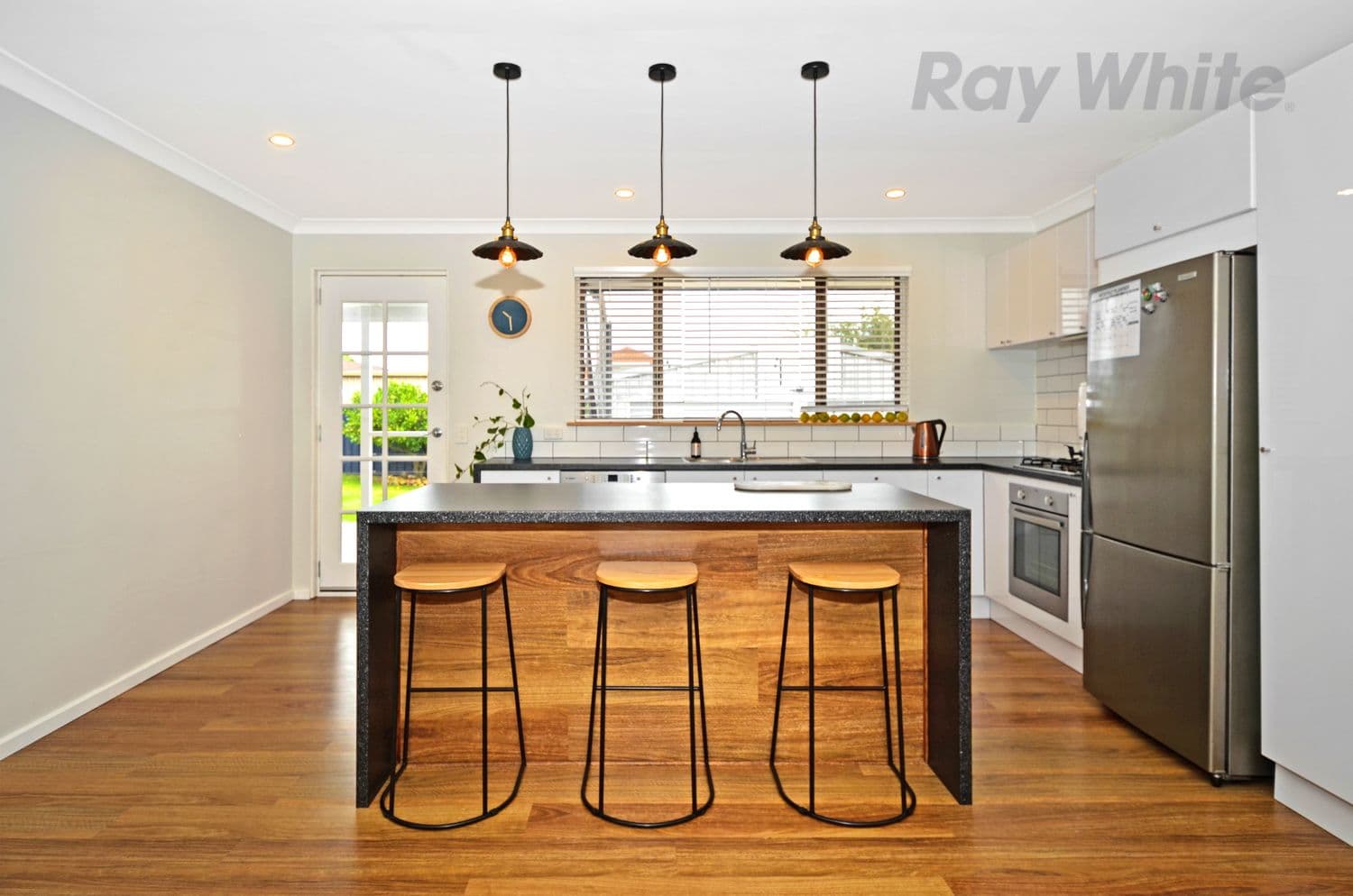 24 Bohemia Road, Yakamia WA 6330, Yakamia - Thumbnail 2