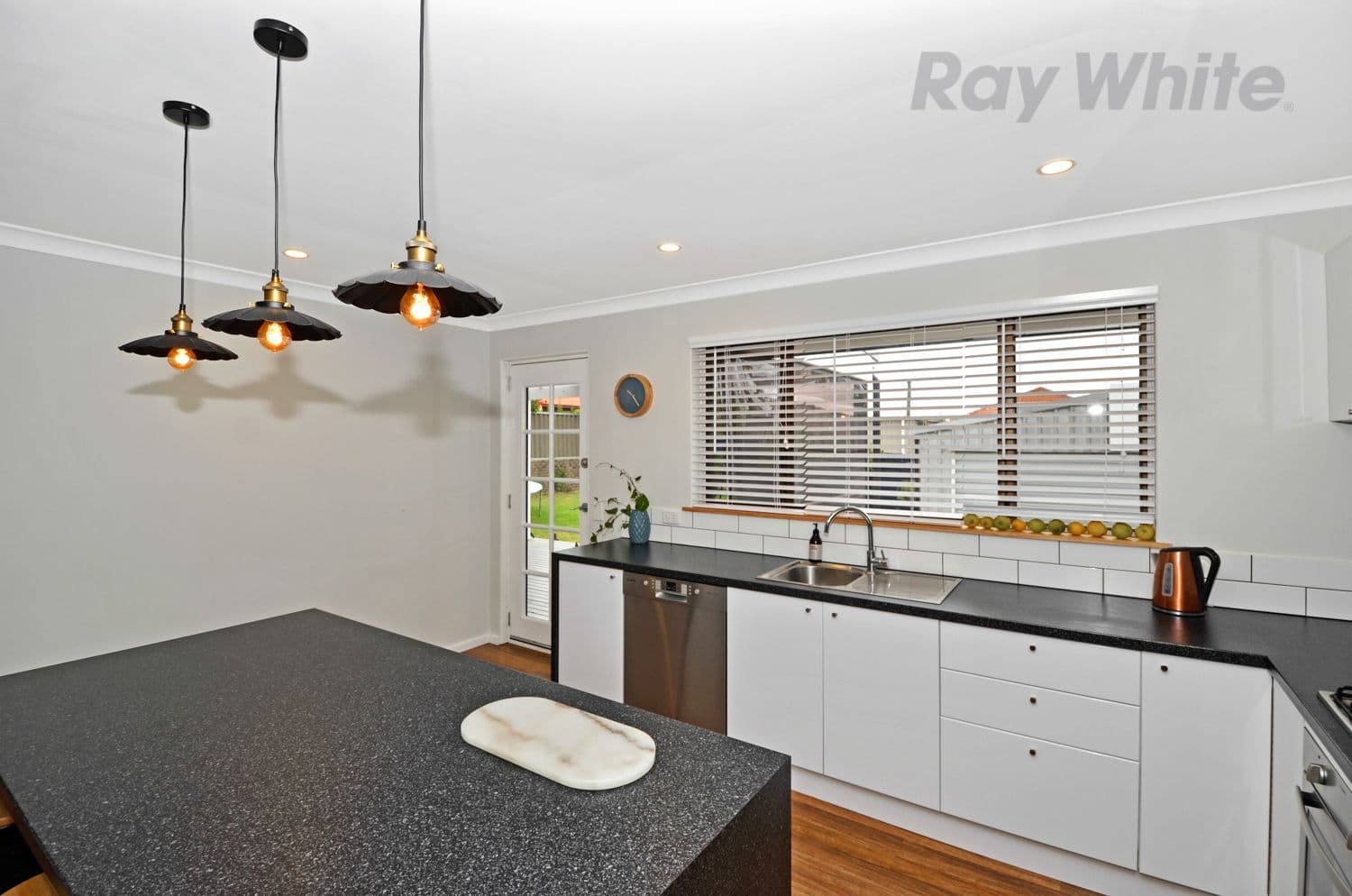 24 Bohemia Road, Yakamia WA 6330, Yakamia - Thumbnail 3