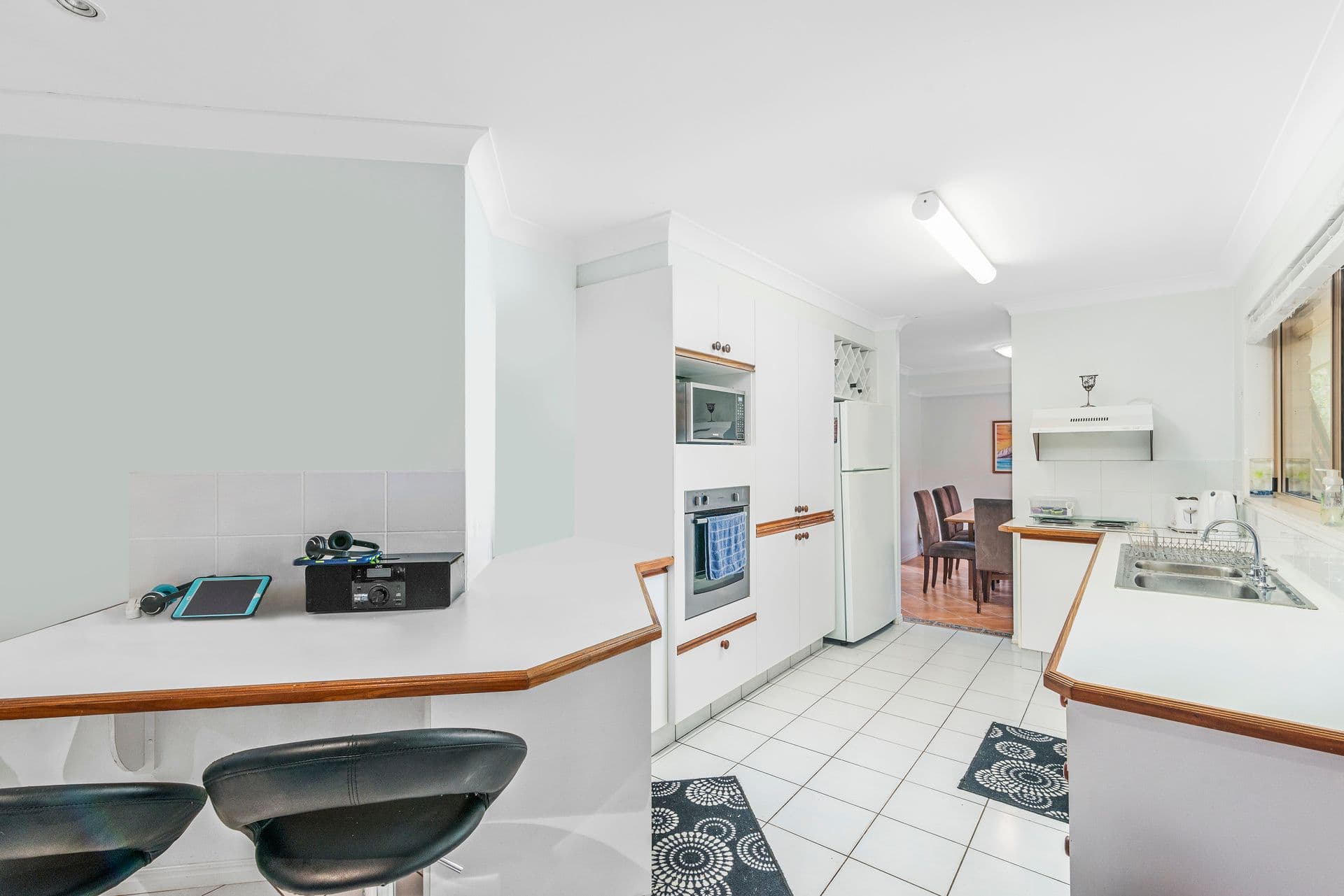 3 Border Drive, Currumbin Waters QLD 4223, Currumbin Waters - Thumbnail 3