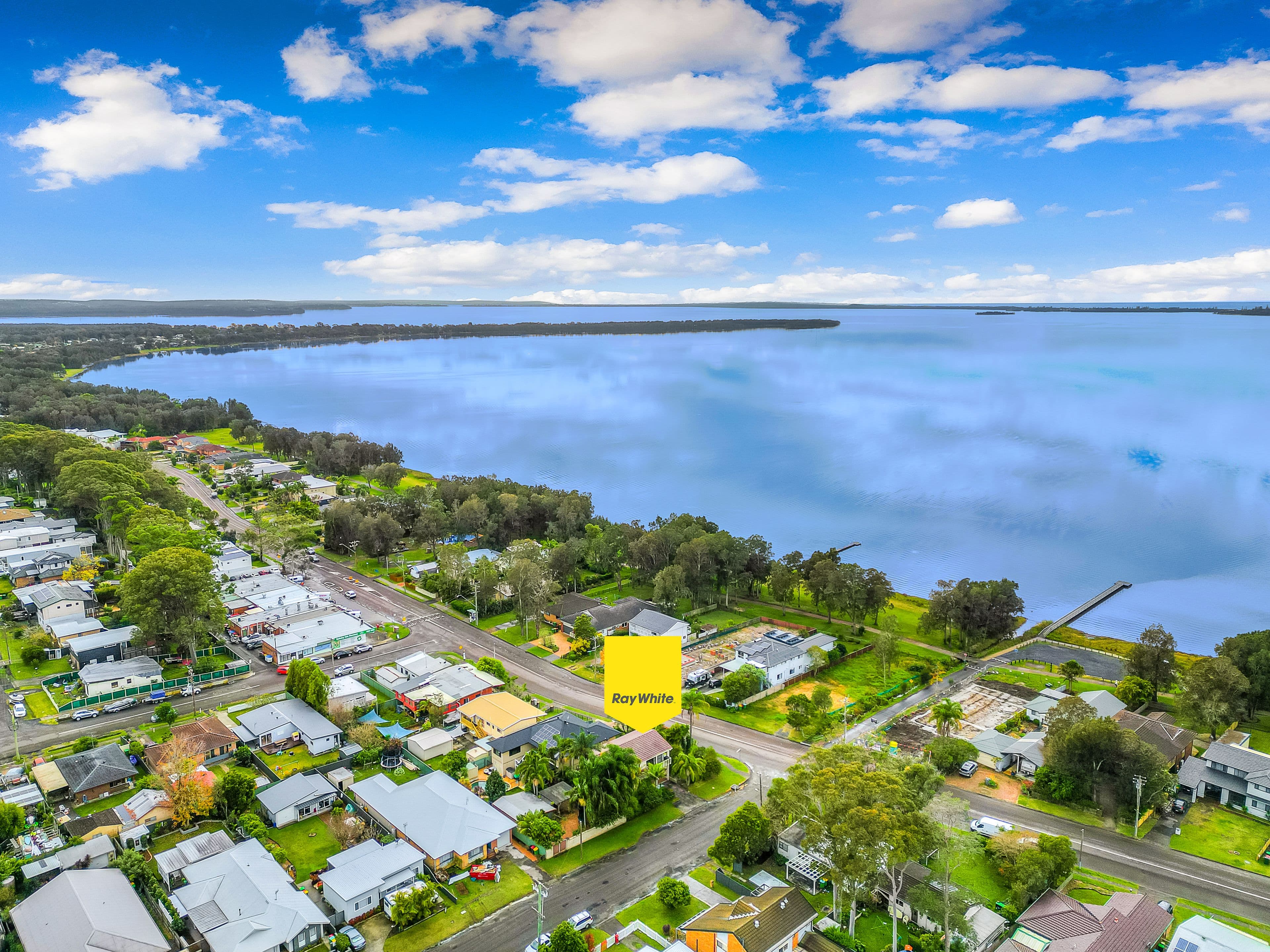 242 Lakedge Avenue, Berkeley Vale NSW 2261, Berkeley Vale - Image 1