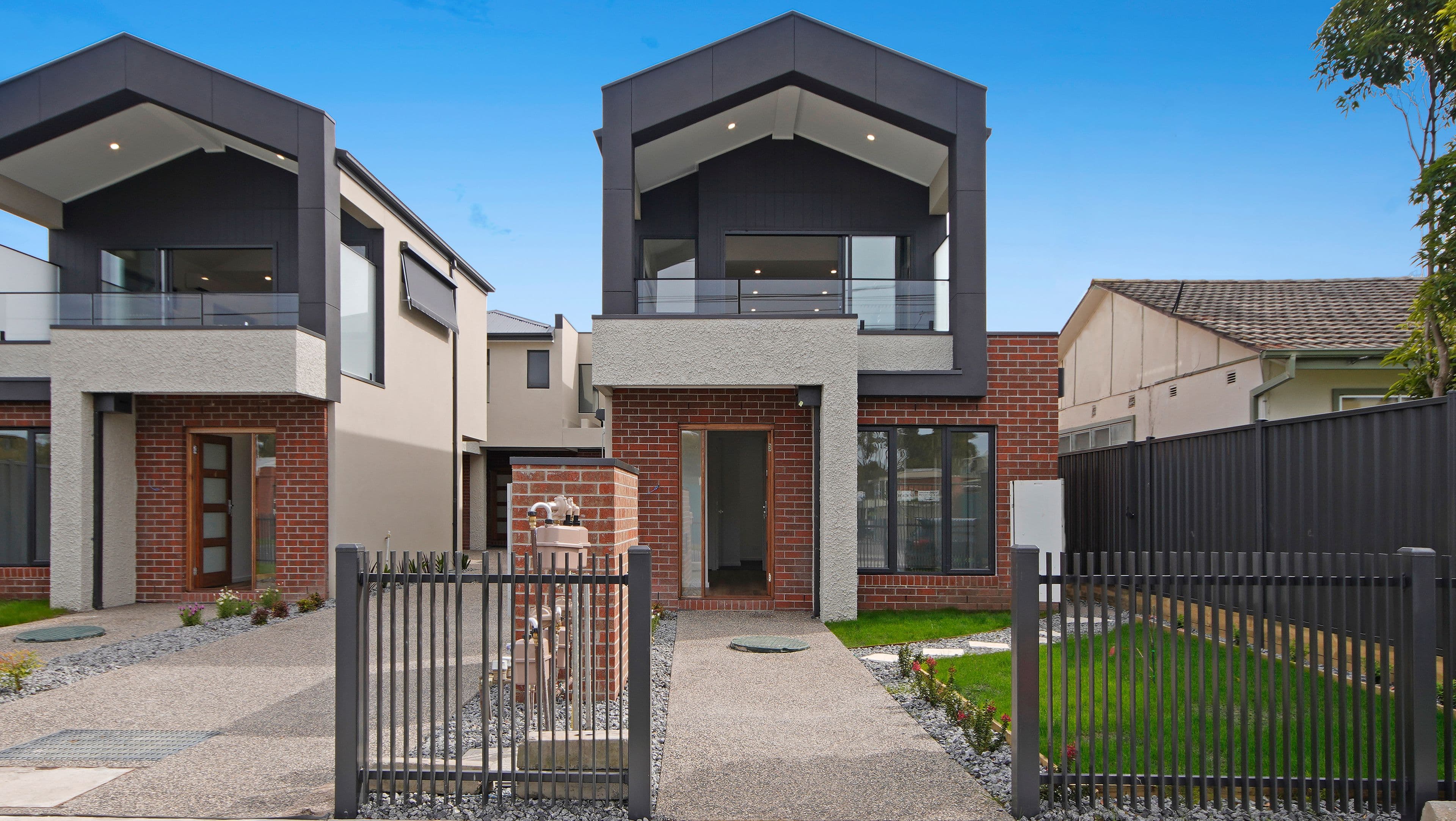 34 Tyler Street, Preston VIC 3072, Preston - Thumbnail 2