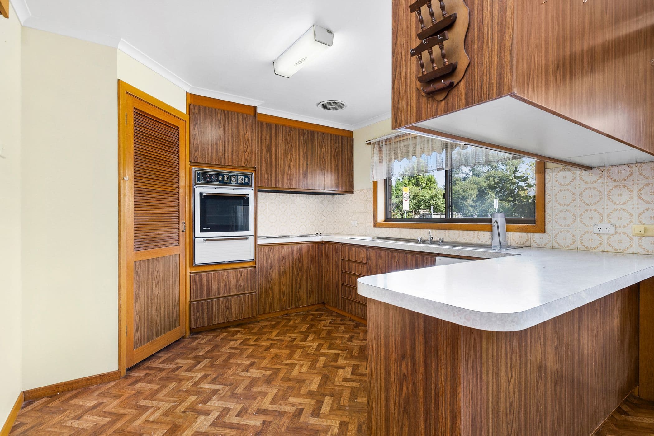 6 Cedar Avenue, Alfredton VIC 3350, Alfredton - Thumbnail 3
