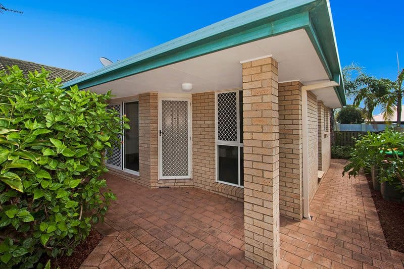 12 Cromer Court, BANORA POINT NSW 2486, Banora Point - Thumbnail 2