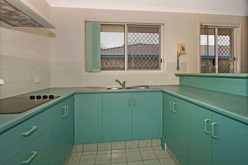 12 Cromer Court, BANORA POINT NSW 2486, Banora Point - Thumbnail 4