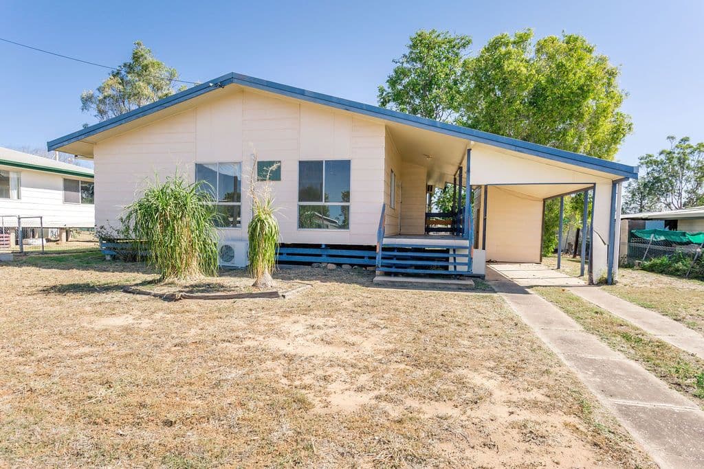 8 Huntley Street, Capella QLD 4723, Capella - Image 1