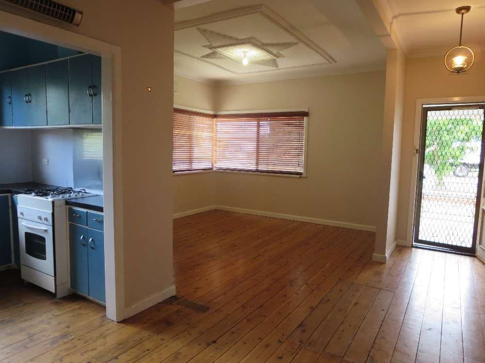 1059 Alemein Avenue, Lavington NSW 2641, Lavington - Thumbnail 8