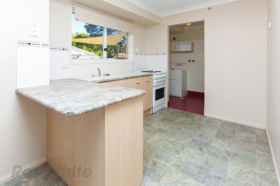 2 Karnak Court, Camira QLD 4300, Camira - Thumbnail 3