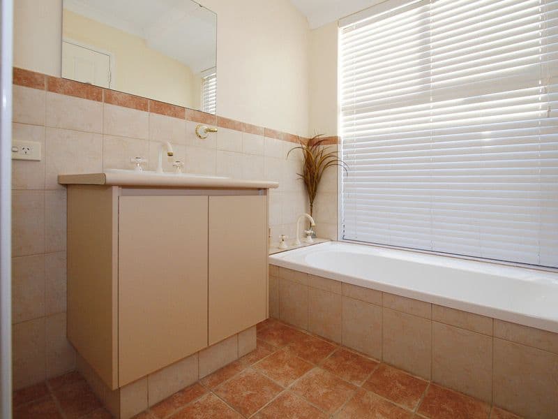 10 Walbrook Mews, LANDSDALE WA 6065, Landsdale - Thumbnail 8