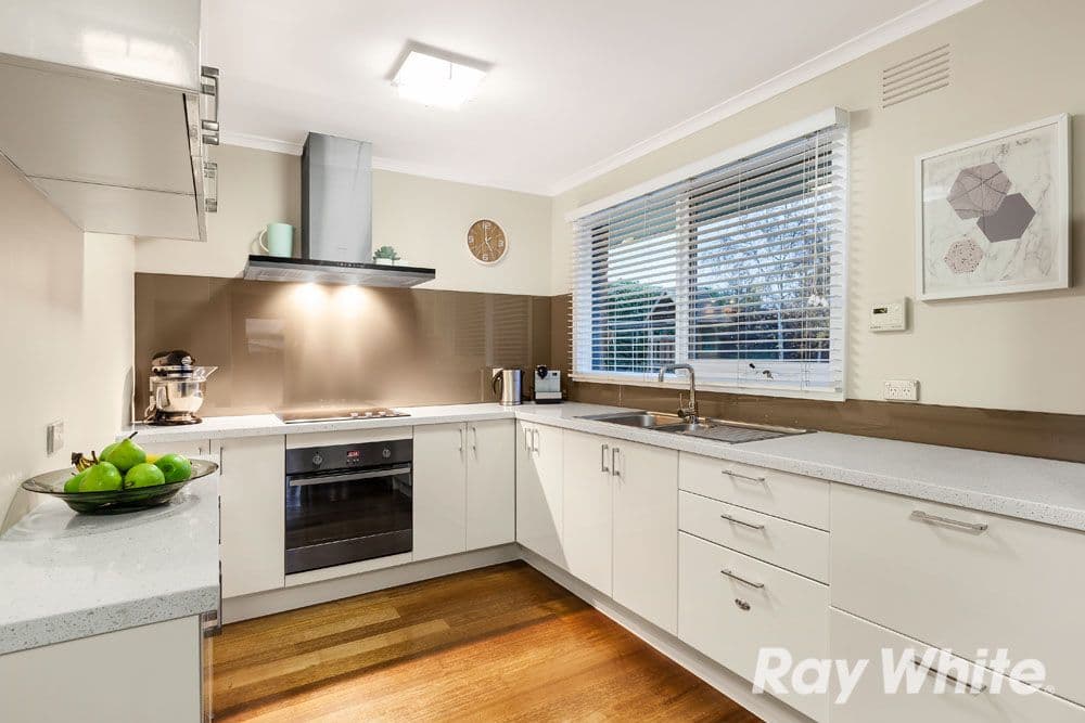 17 Meldrum Avenue, Mill Park VIC 3082, Mill Park - Thumbnail 3