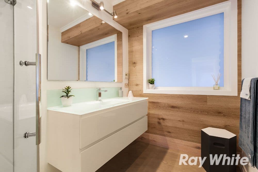 17 Meldrum Avenue, Mill Park VIC 3082, Mill Park - Thumbnail 5