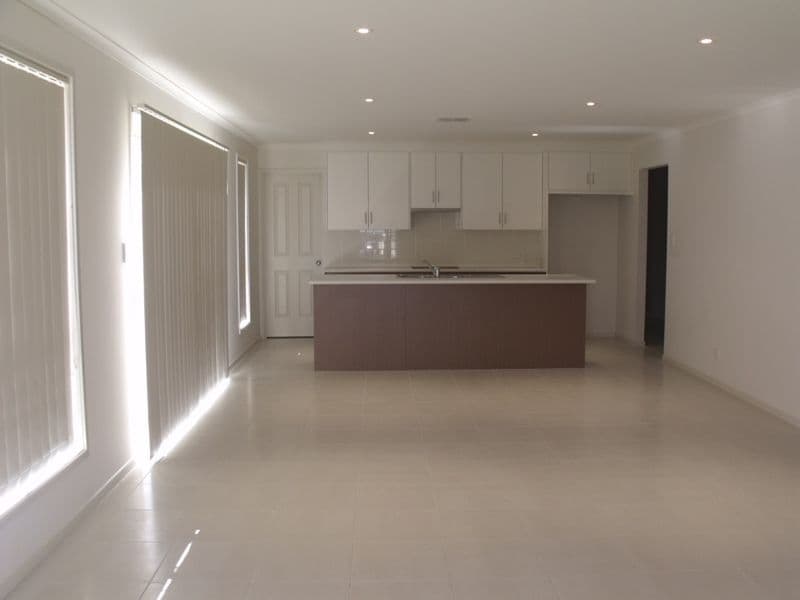 10 (Lot 30) Crown Court, MUNNO PARA WEST SA 5115, Munno Para West - Thumbnail 6