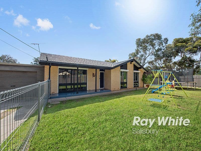22 Camira Way, Salisbury North SA 5108, Salisbury North - Thumbnail 2