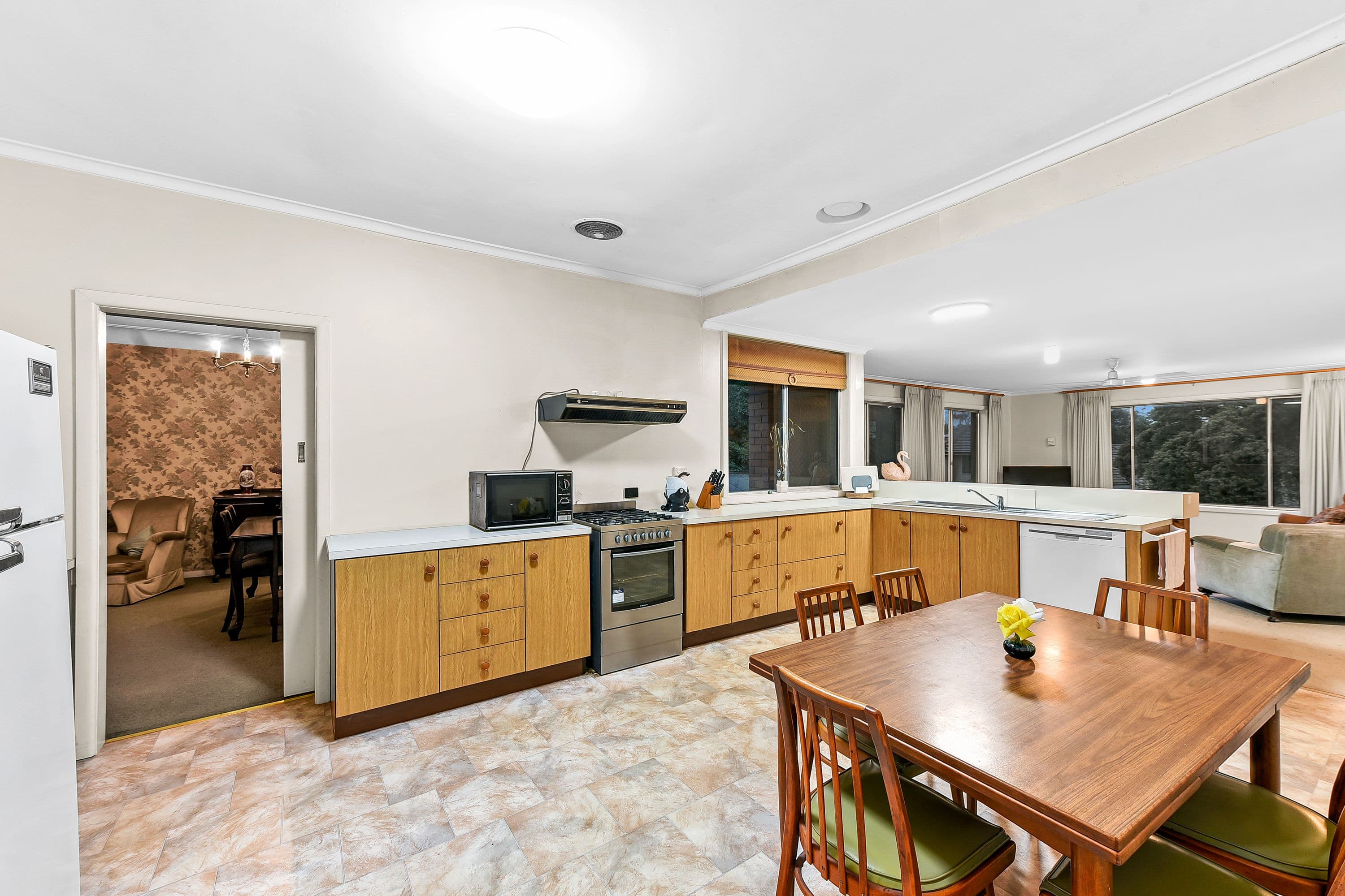 15 Cheel Street, Oakleigh East VIC 3166, Oakleigh East - Thumbnail 5